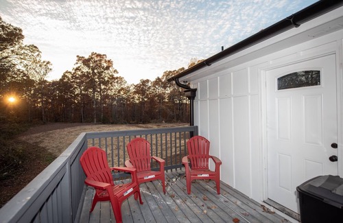 Dawsonville House | Remodeled 4 bedroom home 8 beds Dawnsonville 7 miles from ATlanta MotorSport