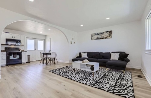 Montbello House | Remodeled 4BR Home: 2 Kitchens, Big Yard, Firepit, Near Downtown