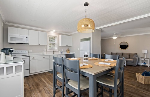 Winterport Cottage | Remodeled cottage with river views, propane firepit + wifi