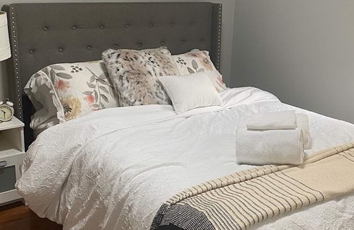 University District Bed & Breakfast | Remodeled craftsman’s home in the heart of UW