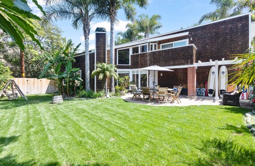 Carpinteria House | REMODELED DREAM Rincon Point Beach-Pups upon approval Hot Tub, Gated Community