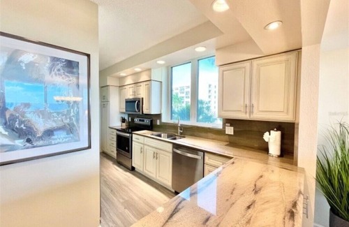 Longboat Key Condo | REMODELED! Enjoy a Taste of Paradise from an Oceanfront Condo on White Sands!
