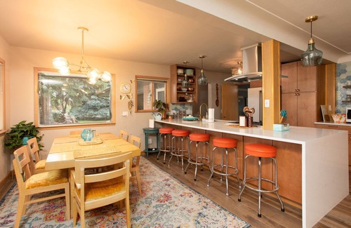 Loveland House | Remodeled mid-century home minutes from Estes Park/Fort Collins. Pet friendly
