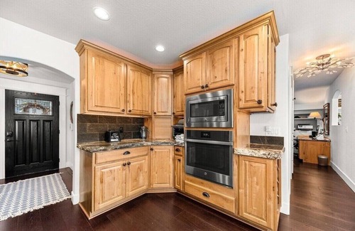 Post Falls House | Remodeled Waterfront House with Lake Access near Downtown Coeur d'Alene!