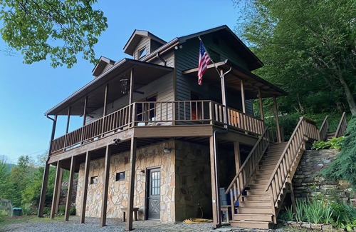 Topton House | Remodeled waterfront home with new private dock on Lake Nantahala!
