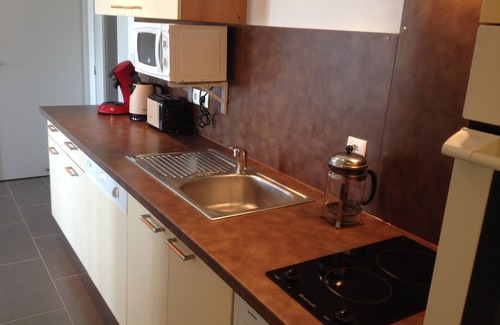 Honfleur Apartment | Remodeled waterfront romantic apartment downtown Honfleur. Panoramic sights