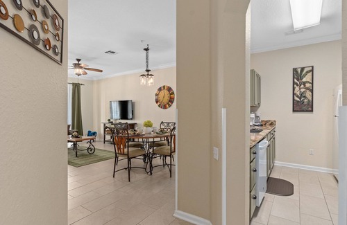 Windsor Hills Condo | Remodeled - Windsor Hills - Ground Floor - No Carpets Quiet Area - Disney Area