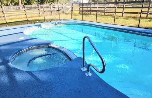 Fellowship House | Remodelled 3/2 Ocala Home with Pool.n 1 Min>WEC,15 Mins>HITS