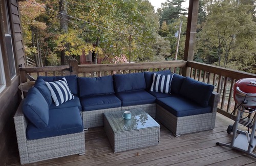 Deep Gap Cabin | Remote cabin with gorgeous view and sunsets, pets free, fast Wi-Fi!