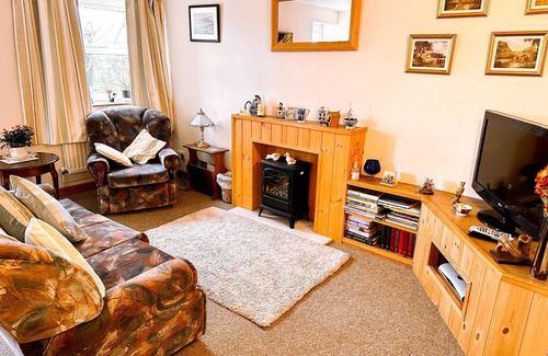 Arkengarthdale Cottage | Remote Cottage on the grounds of a working farm with central heating, smart TV and WiFI.