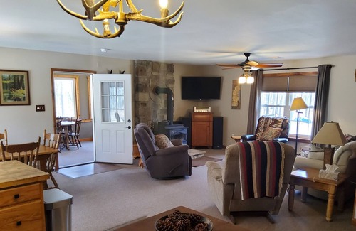 Lock Haven Cabin | Remote family cabin in the mountains near the Pine Creek Valley Rail Trail