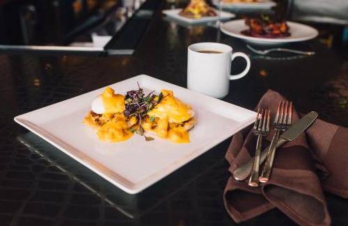 South Baton Rouge Hotel | Renaissance Baton Rouge Hotel