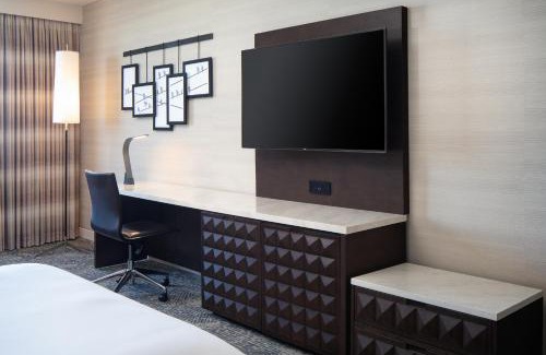 Dallas Hotel | Renaissance Dallas Hotel