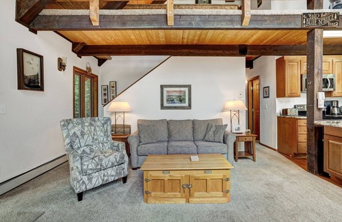 Breckenridge Heights House | Rendezvous Chalet | Hot Tub, Views & Family Ready