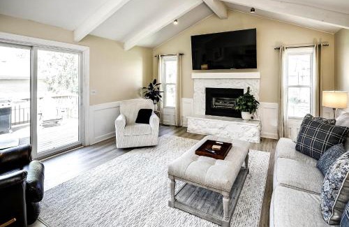 West Omaha House | Rendezvous Estate
