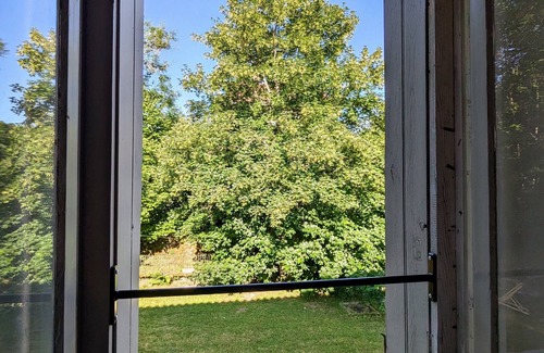 Saint-Arcons-de-Barges Cottage | Renovated charming cottage, up to 10 guests, private garden, Haute-Loire