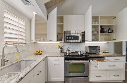 Rancho Mirage Condo | Renovated 2-bedroom condo within the beautiful Mission Hills CC - Rancho Mirage.