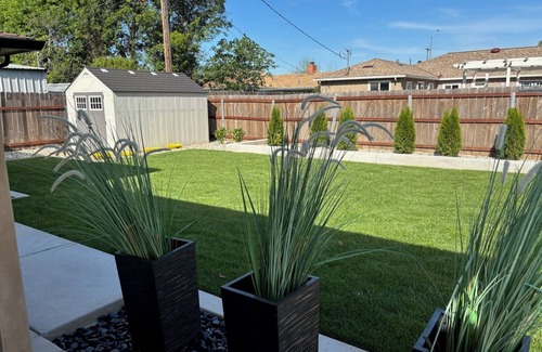 Lodi House | Renovated 2 bedroom in a great West End location.