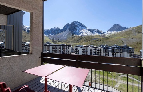 Val Claret Apartment | Renovated 3-bed duplex, ski-in/ski-out, Tignes Val Claret, 6-8 pers