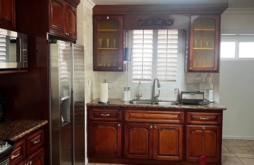 Hawthorne House | Renovated 3-bedroom house with AC in Hawthorne