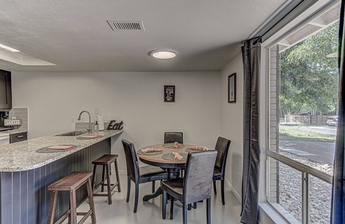 Barton Hills House | Renovated 4 BDRM Duplex w/POOL Prime Location on S Lamar