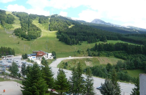 Villard-de-Lans Apartment | Renovated 43m² apartment with 2 balconies, free parking and Wi-Fi in Villard-de-Lans