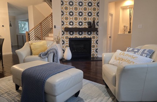 Lewisville House | Renovated 4BR, 6 Bed, 3.5 Bath Near DFW Airport