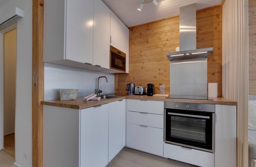 Le Lavachet Apartment | Renovated Apartment for 4 with Balcony in Lavachet, Tignes