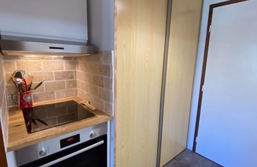 Abondance Apartment | Renovated Apartment Near Village Center with Free Multi Pass!