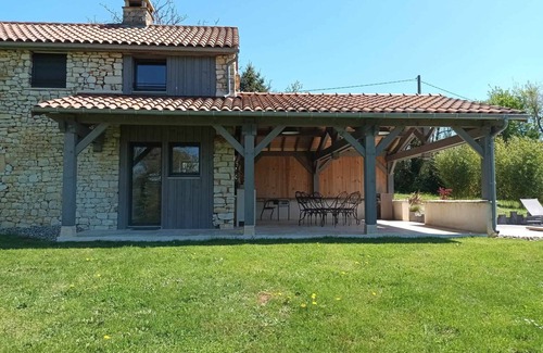 Leobard House | Renovated barn between Lot and Dordogne with swimming pool