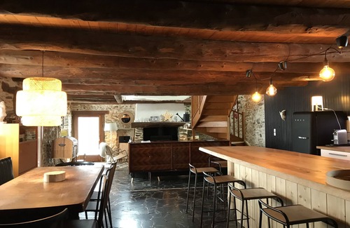 Campan House | Renovated barn - unusual stay in the heart of nature Campan Hautes-Pyrénées