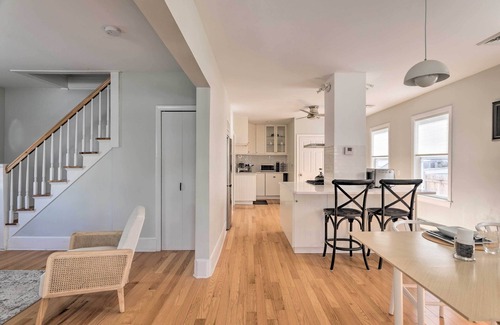 Barrington Cottage | Renovated Barrington Cottage w/Beach Access!