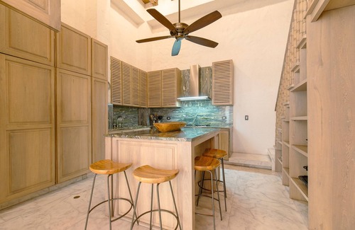 Centro Villa | Renovated Colonial House in Walled City