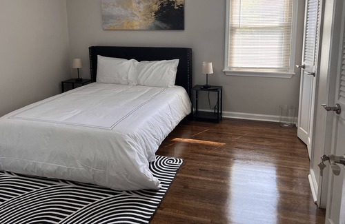 Raleigh House | Renovated central located 5 bedroom home! Great for family,friends and teammates