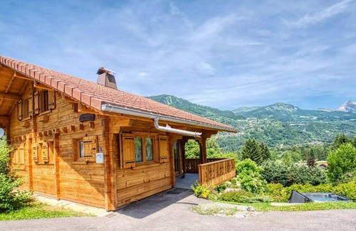 Morillon Ski Chalet | Renovated chalet on the heights of Morillon