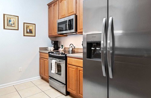 Florida Central Atlantic Coast Villa | Renovated Condo by Convention Center & I-drive