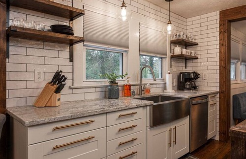 Candler Cottage | Renovated cottage with Hot Tub 15 min to Asheville