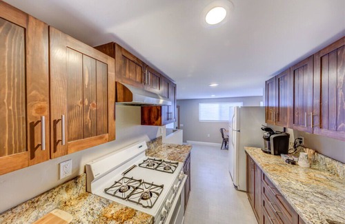 Julian Apartment | Renovated double queen apartment on first floor