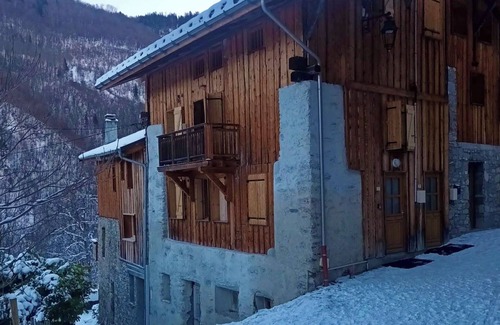 Les Varcins Apartment | Renovated duplex for 6 people - Les Belleville