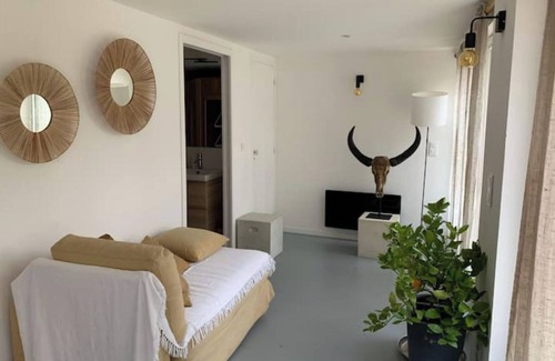 Moncheaux Other | Renovated farmhouse 300M2 Nature, silence and well-being