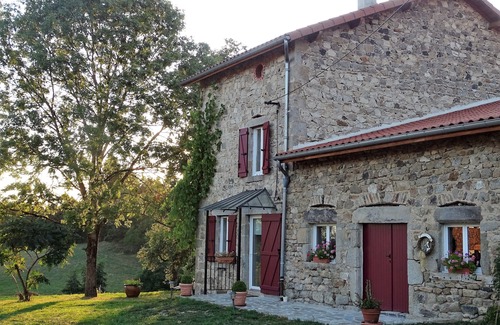 Sainte-Agathe House | Renovated farmhouse