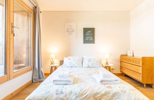 Samoens Apartment | Renovated farmhouse with large garden "Lou Paquis Le Petit" 4 *