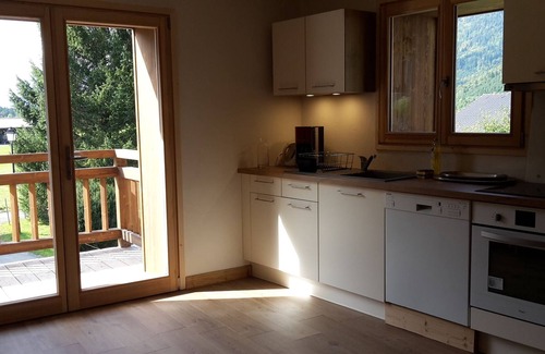 Samoens Apartment | Renovated farmhouse with large garden "Lou Paquis Le Petit" 4 *