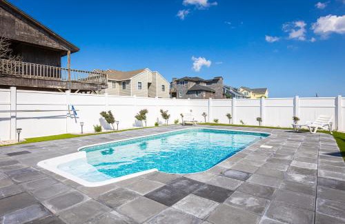 Kitty Hawk House | Renovated for 2025 Ocean Views & Backyard Oasis