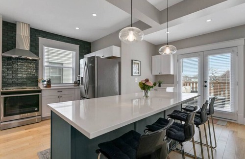 Hanover Place House | Renovated gem near dining & entertainment