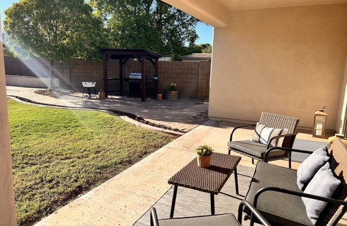 Palm Valley House | Renovated Goodyear Escape Near Golfing, Spring Training, and Football Stadium