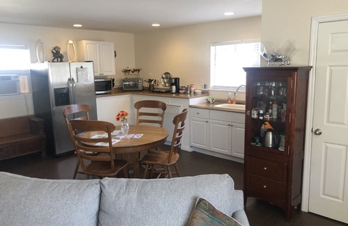 Bonita Springs Cottage | Renovated guest house. Bike to the beach! Tax, VRBO fee and $10 clean fee only.