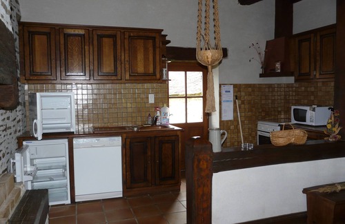 Saint-Martin-Sepert Cottage | Renovated house in the countryside