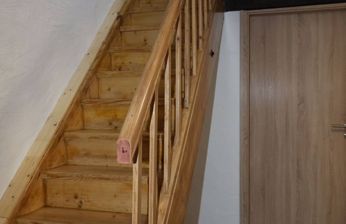 Oberschlettenbach House | Renovated half-timbered house in a quiet location