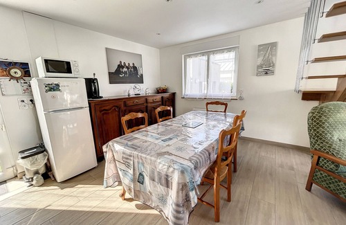 Jullouville-les-Pins House | Renovated Home - 3 Bedrooms - City Center - Close to Beach